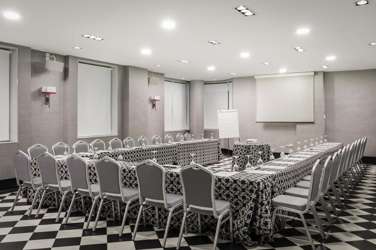 Hotel Asset Torrejon Torrejon de Ardoz Exterior photo
